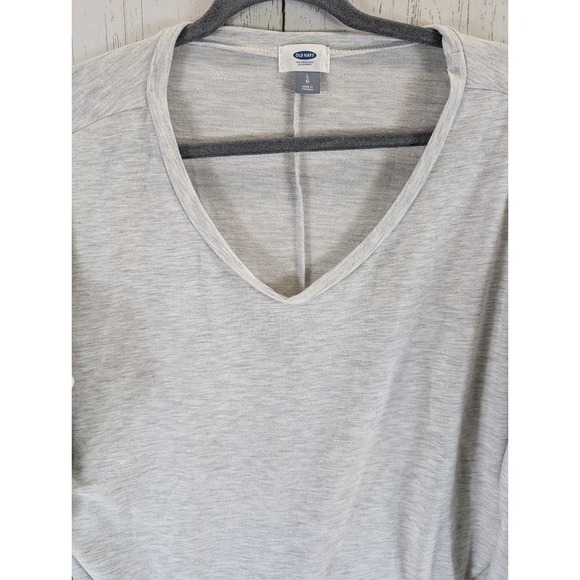 Old Navy Size Large Womens Light Gray Long Sleeve V Neck Top - Picture 3 of 8